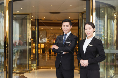 酒店管理 服务人员接待形象与住宿服务的完美结合